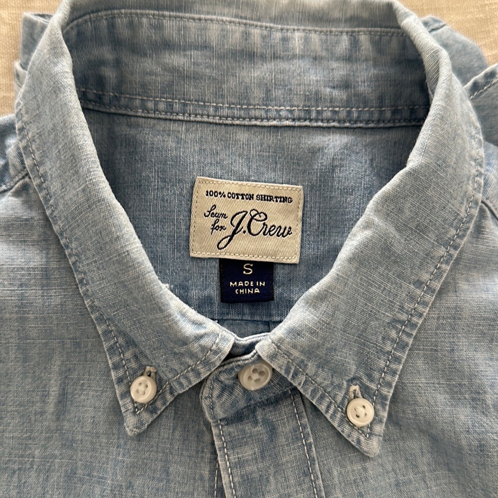 J. Crew Short Sleeve Button Down - Slim, S in Chambray